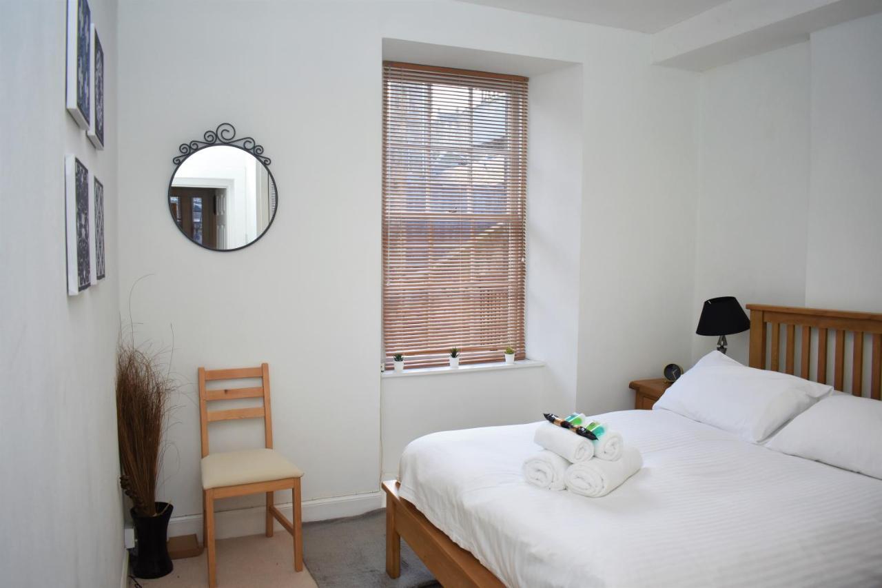 Rose Street - Watchmakers Apartment เอดินบะระ ภายนอก รูปภาพ