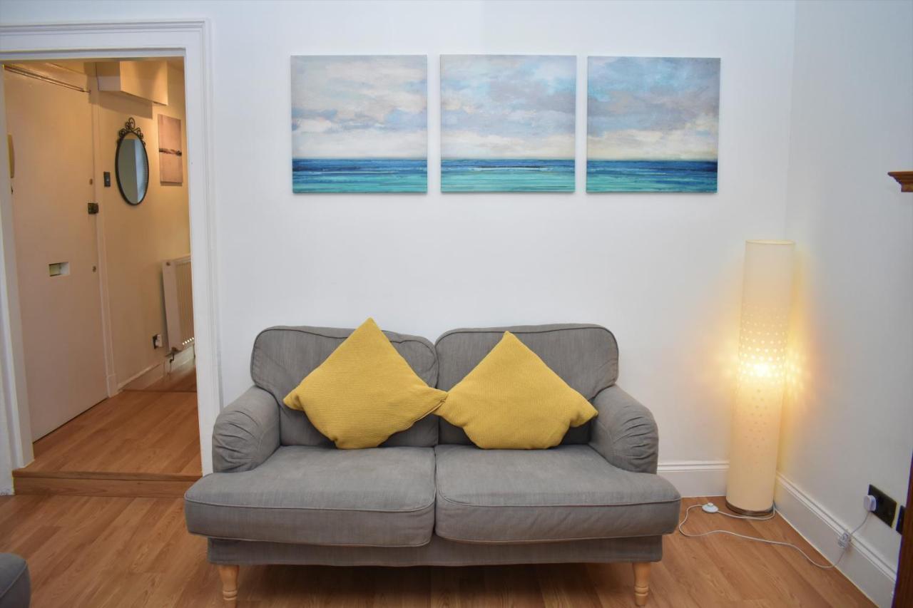 Rose Street - Watchmakers Apartment เอดินบะระ ภายนอก รูปภาพ